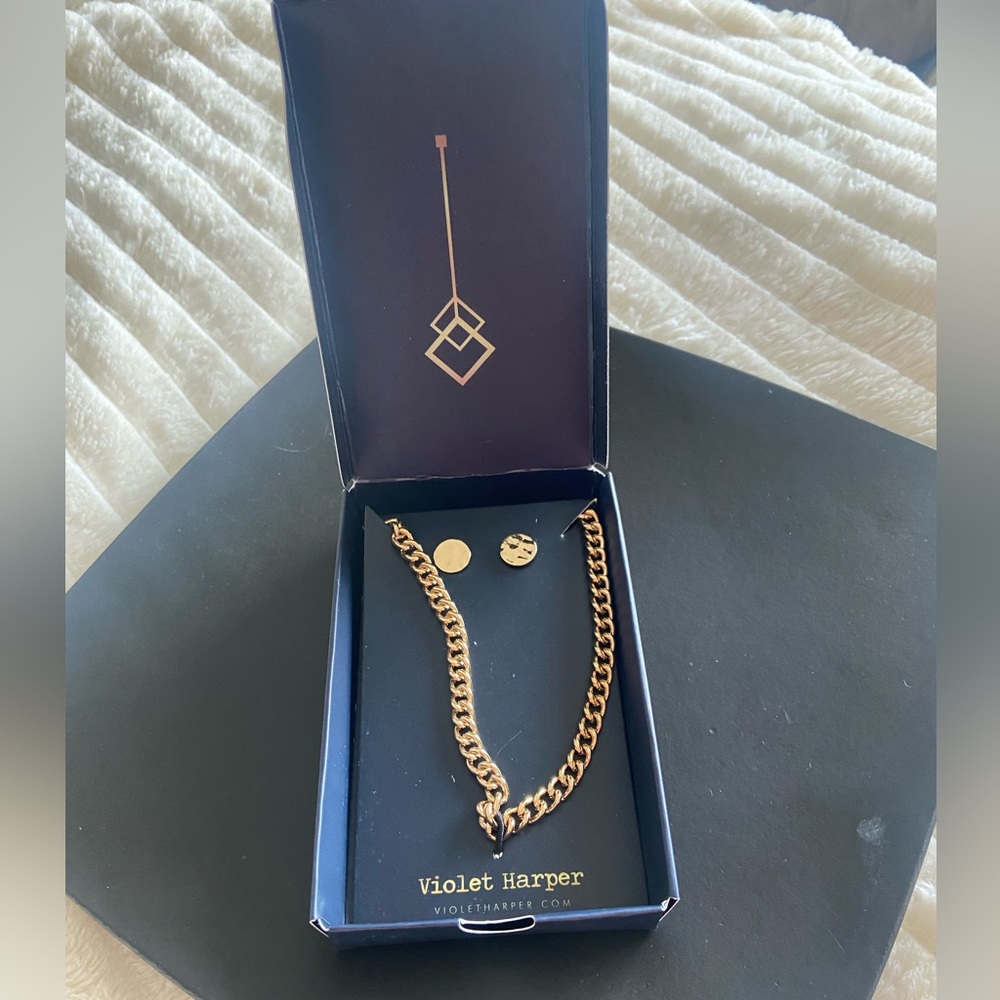 Violet Harper Fold Chain Necklace and Earrings
